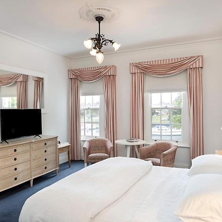 Oscars Waterfront Boutique Hotel Port Fairy Bagian luar foto